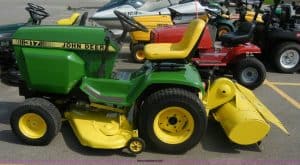 Features and Specifications of John Deere 317 Garden Tractor
