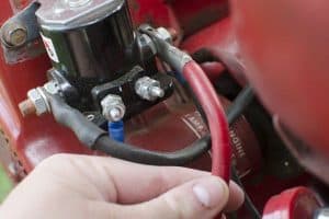 Symptoms of a Lawn Mower with a Bad Starter