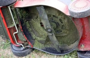 how to replace drive belt of lawn mower