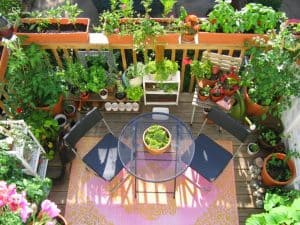 balcony garden idea