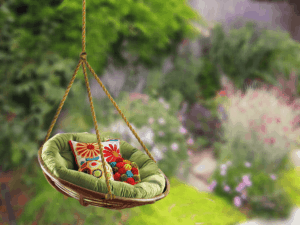 Round tree Swing with Pillows