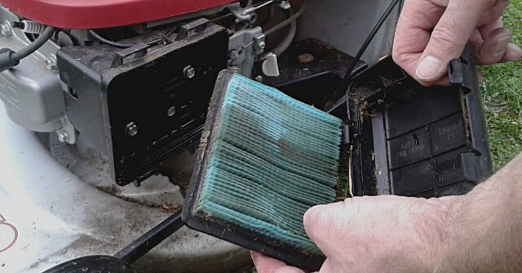 how-to-clean-lawn-mower-air-filter-compressor