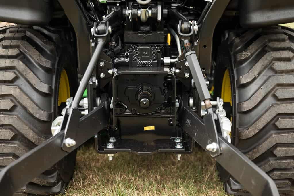 Transmission and-Chassis of john deere 1025r