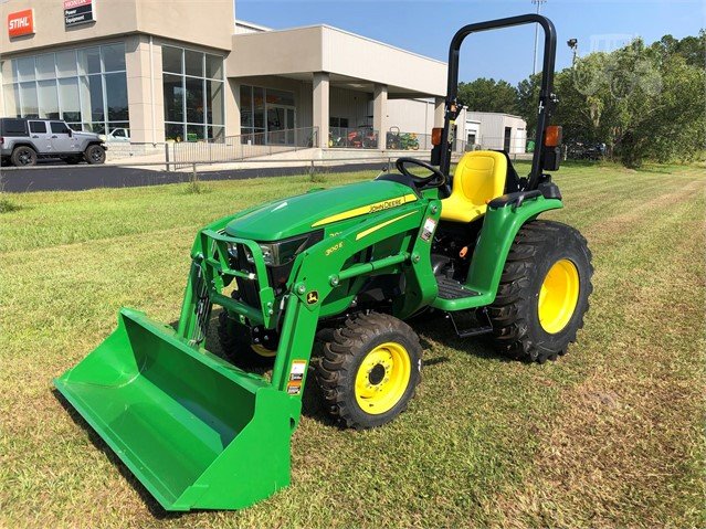 Features of John Deere 3025E Compact Tractor 