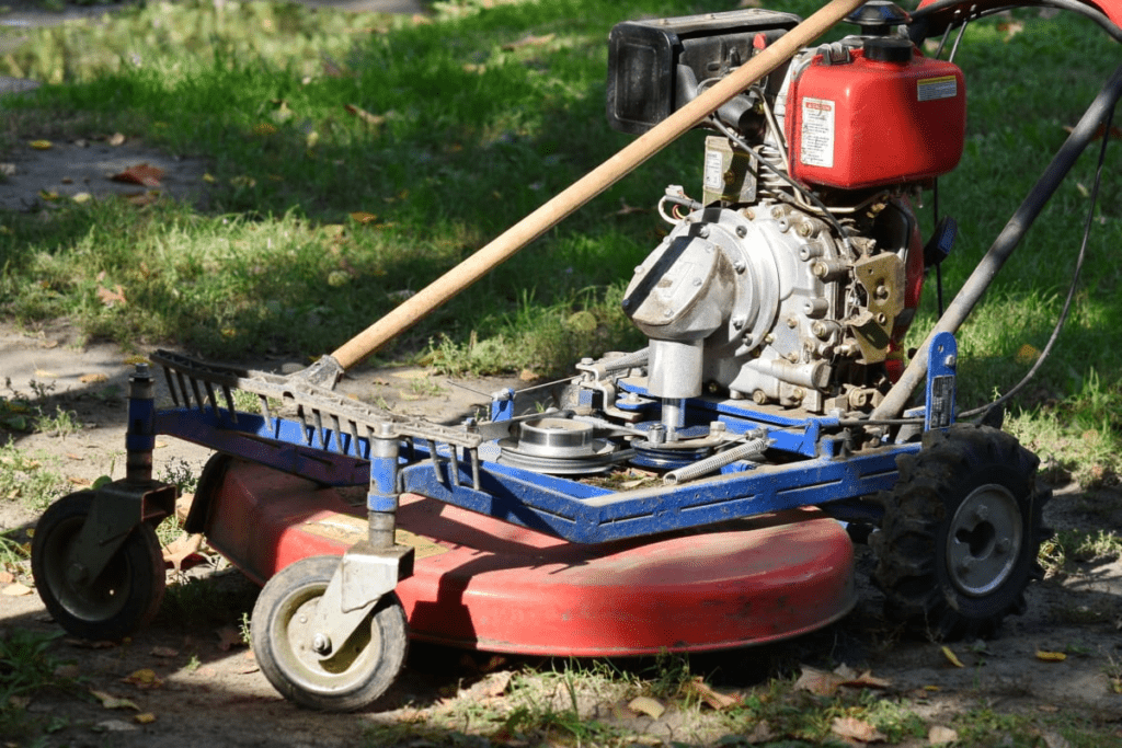 Why and When to Drain Gas From the Lawn Mower