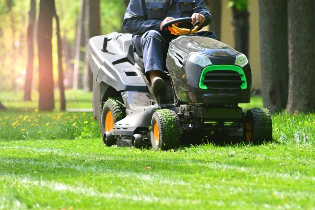 Who is a Lawn Tractor Best for