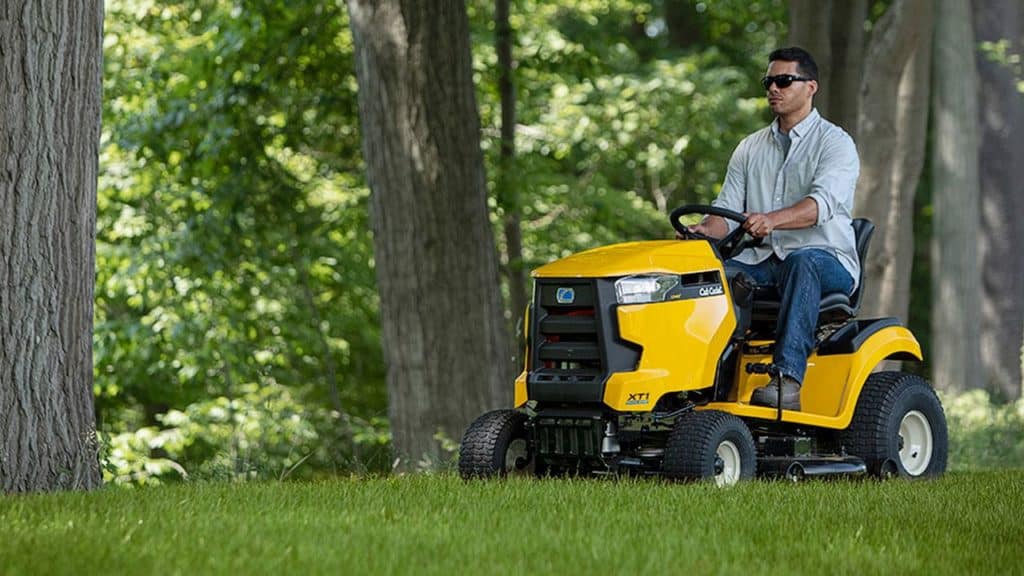 Specifications of Cub Cadet XT1 Lawn Tractor