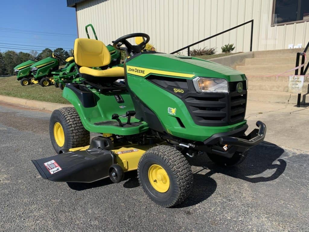 John Deere S140 Pros and Cons