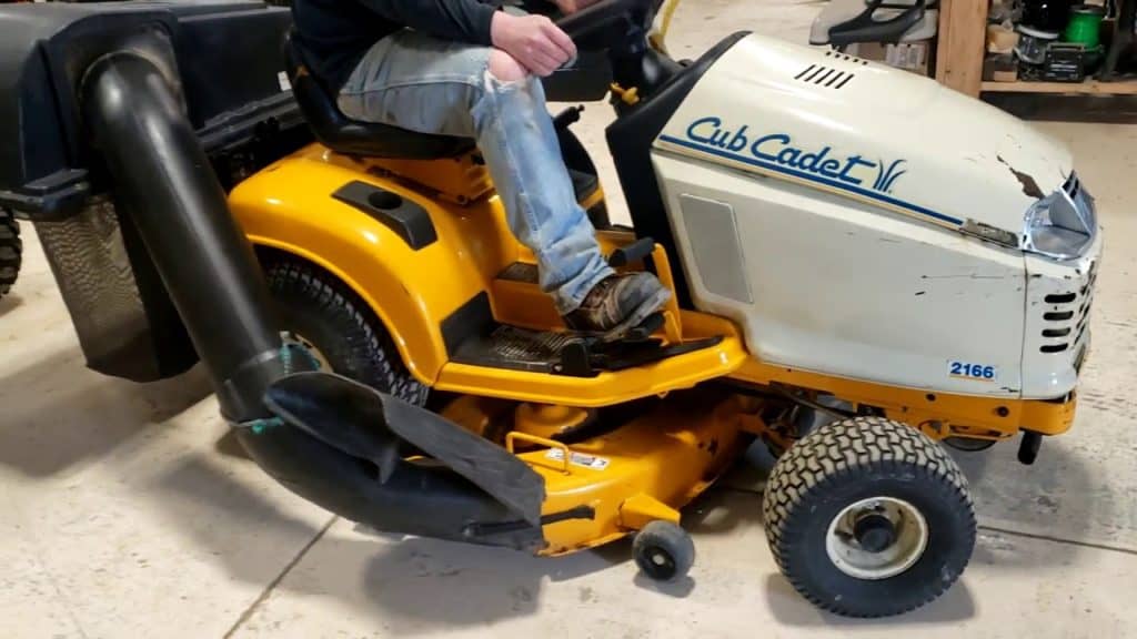 Pros and Cons of Cub Cadet 2166