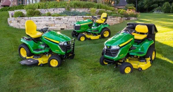 John Deere traktor sorozat és egyedi modellek
