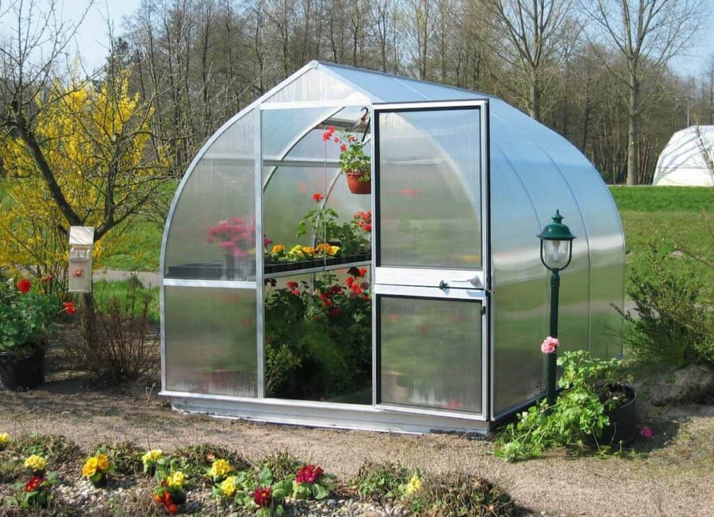 Where to Install a Greenhouse