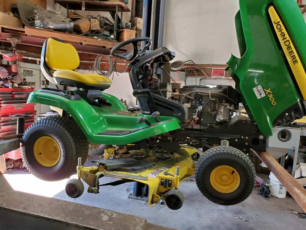 5 Common John Deere X300 Problems With Their Solutions